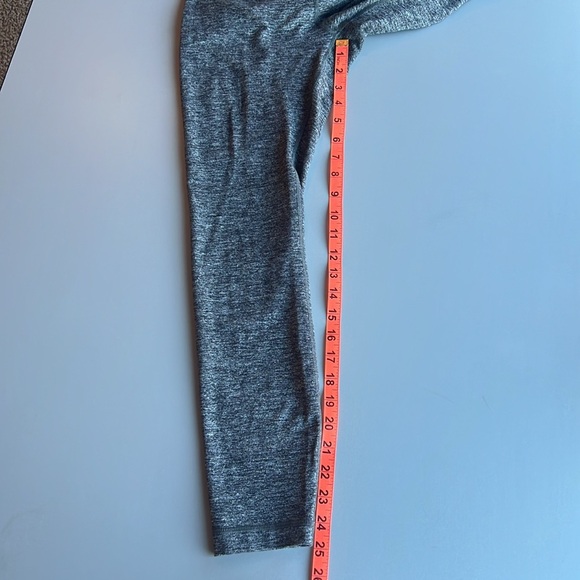 Lululemon High Rise Wunder Under Legging - Picture 6 of 8